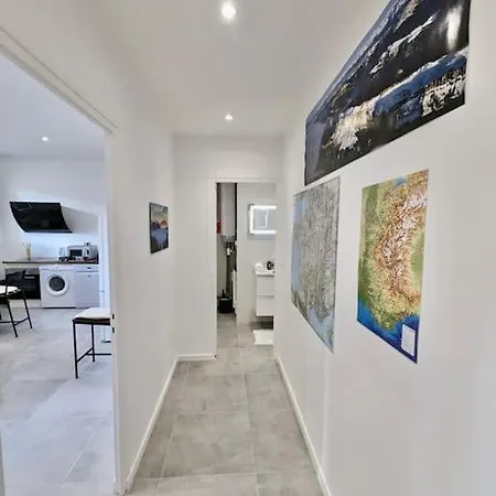 Magnifique T2 Refait A Neuf - Calme & Tout Equipe Avec Parking Grenoble Exterior foto